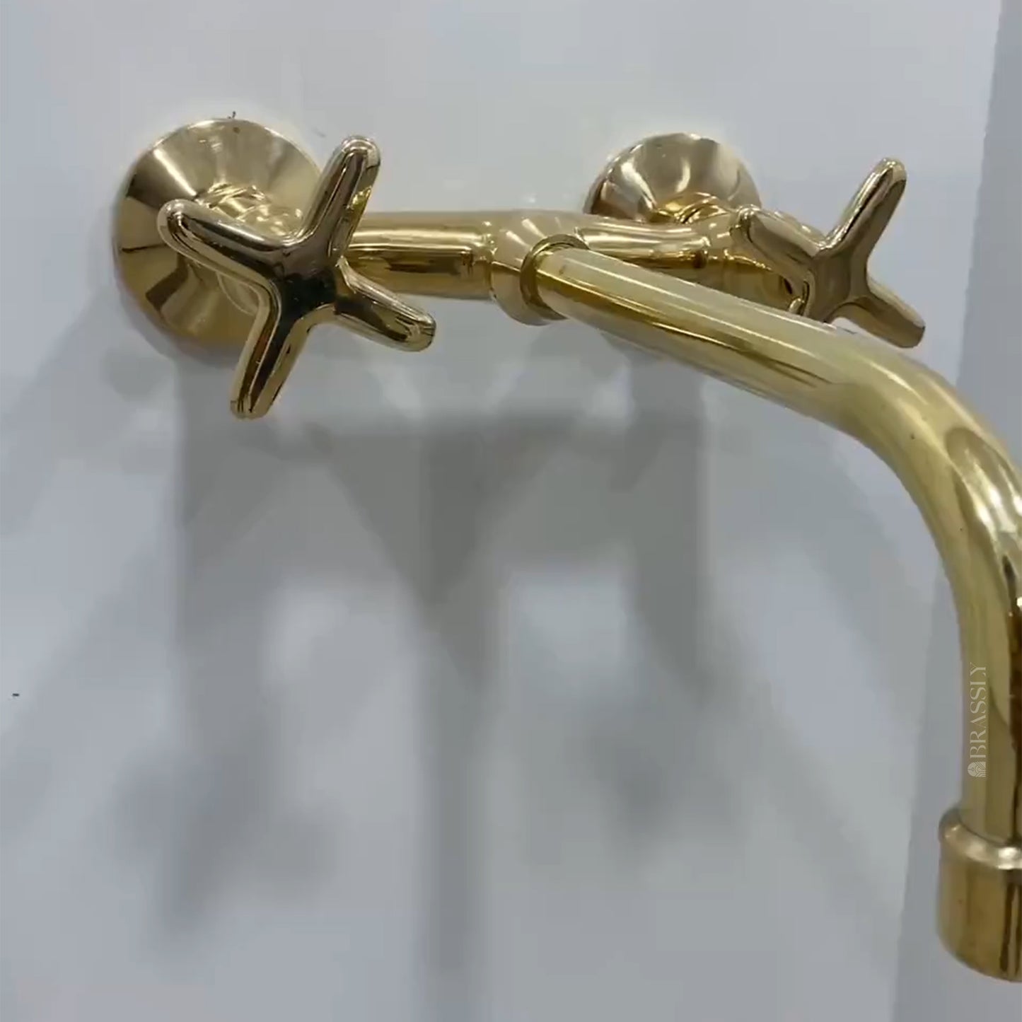 Brass Wall Mounted Tap, Multiple Handle Styles for Bathroom and Kitchen