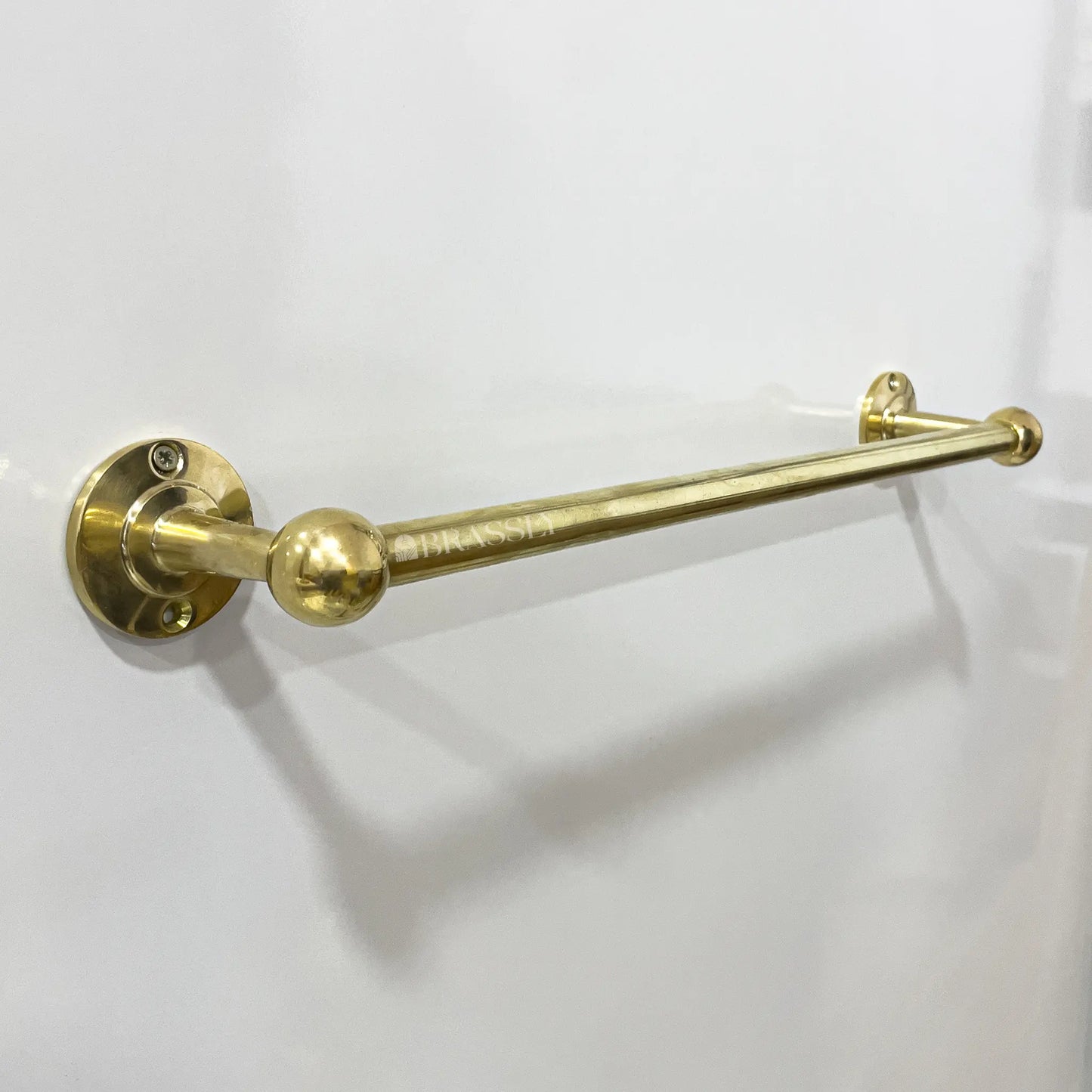 Brass Hanging Rail, 10 Grove S Hooks, Polished Brass