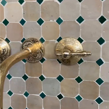 Wall-Mounted Brass Bathroom Tap with Vintage Lever Handles